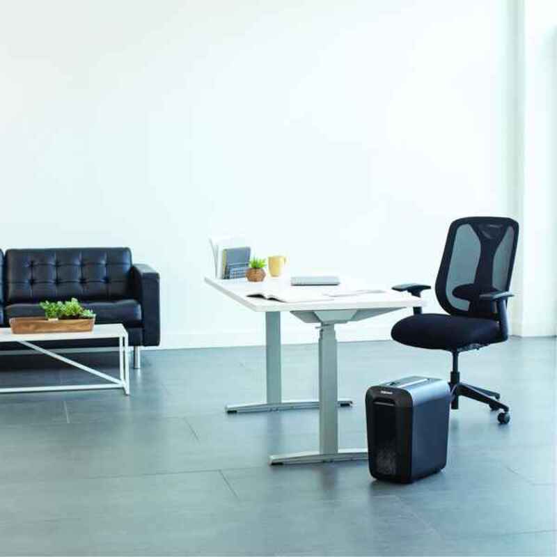 Mikrocut Makuleringsmaskin Fellowes LX65 22 L 10 Ark 4 x 40 mm Svart