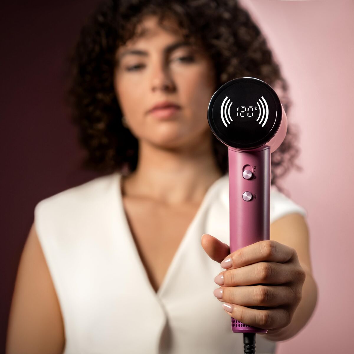 V3HE8527128061F4E31E4F50421B8F428EFR7556995P8